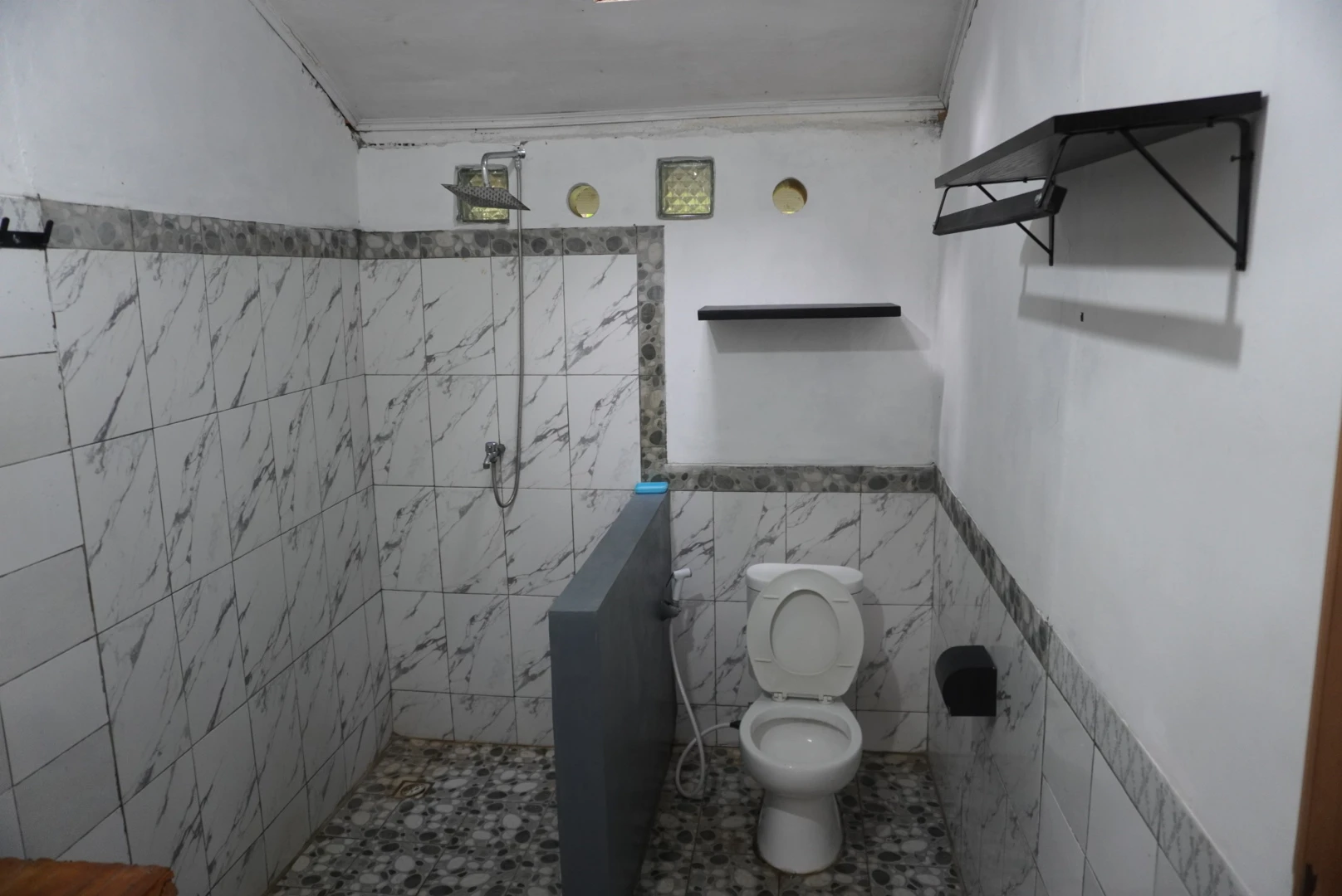 Clean bathroom facilities at Krui Surf Camp